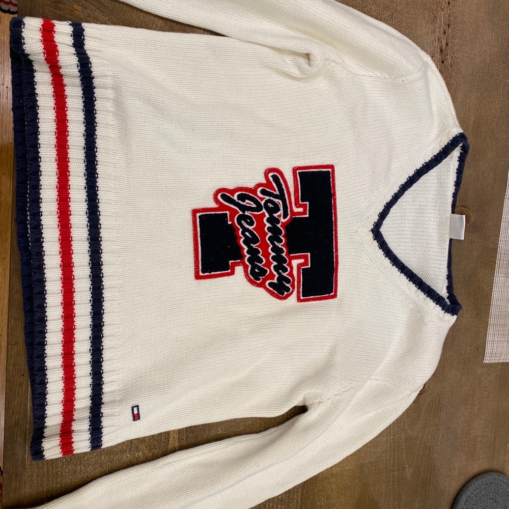 Super Vintage Tommy Jeans Knit V-Neck Sweater